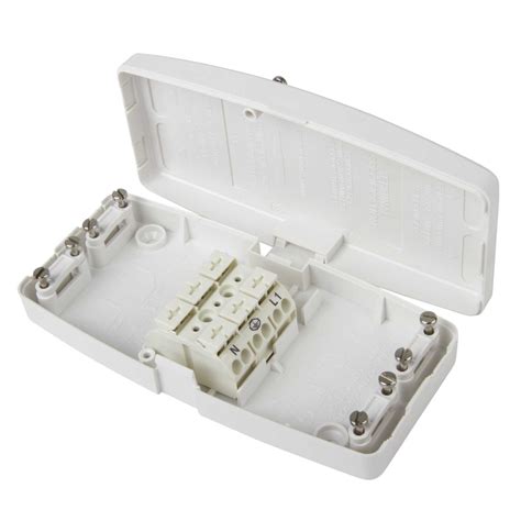 hager junction box 32a